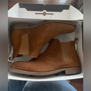 Aldo Chelsea boots